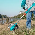 Total  20V Cordless Grass Trimmer – 300mm Cutting Diameter, 8200RPM, In-line Wheel Edging - TGTLI20328 - Image 7